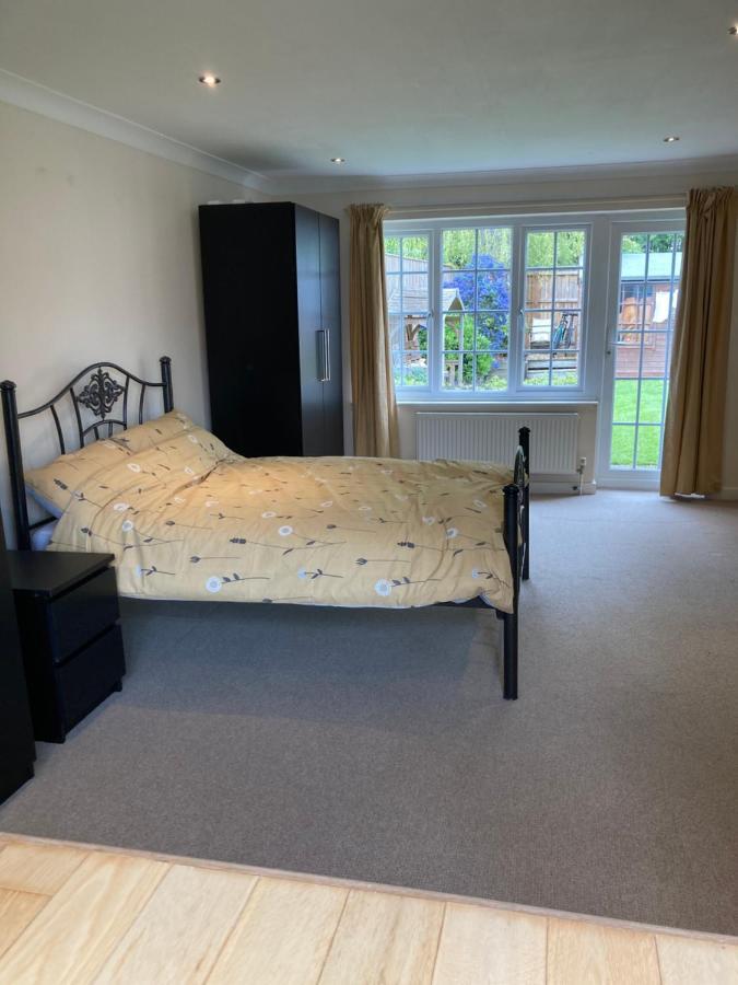 Apartamento 9 Chudleigh Close Bedford Exterior foto